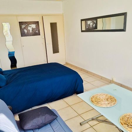 Entree Autonome 24H Sur 24H Chalon Centre Ville Apartamento Exterior foto